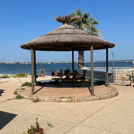 مبيت وإفطار سُت Les Pieds Dans L'Eau المظهر الخارجي الصورة